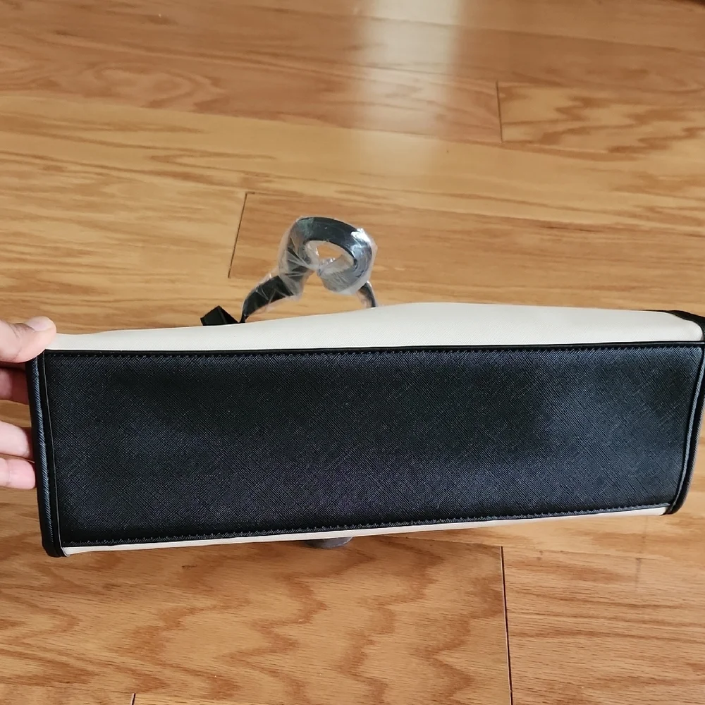 Women's Black and White Bag Set Tote, Handbag, and Clutch